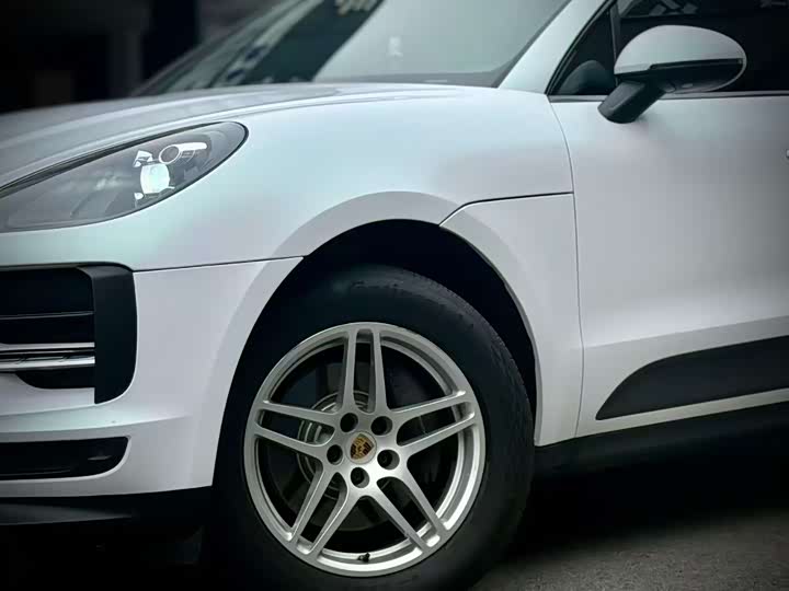 Фото 3 - Porsche Macan