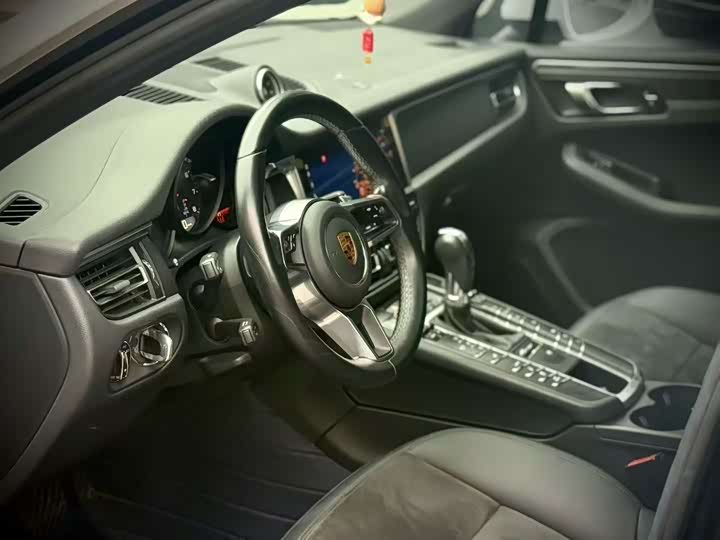 Фото 4 - Porsche Macan