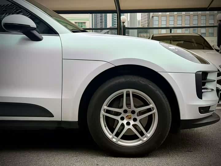 Фото 9 - Porsche Macan