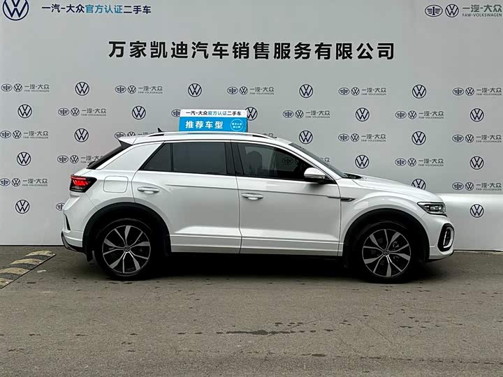 Фото 4 - Volkswagen T-Roc