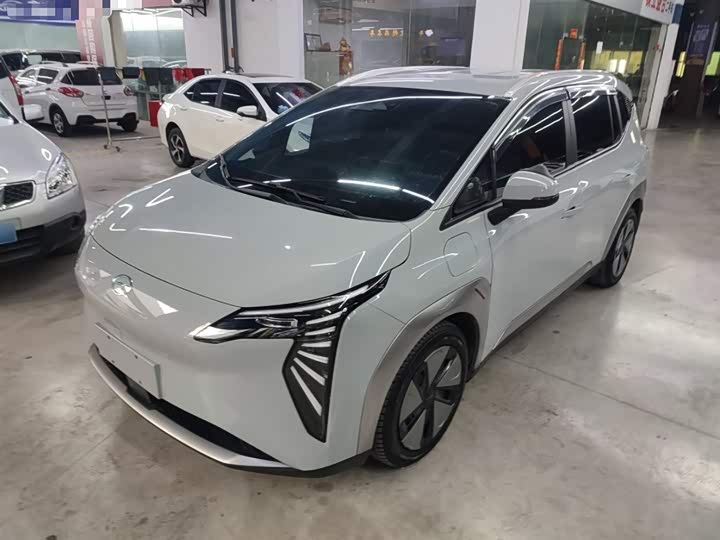 Фото 2 - GAC Aion Y