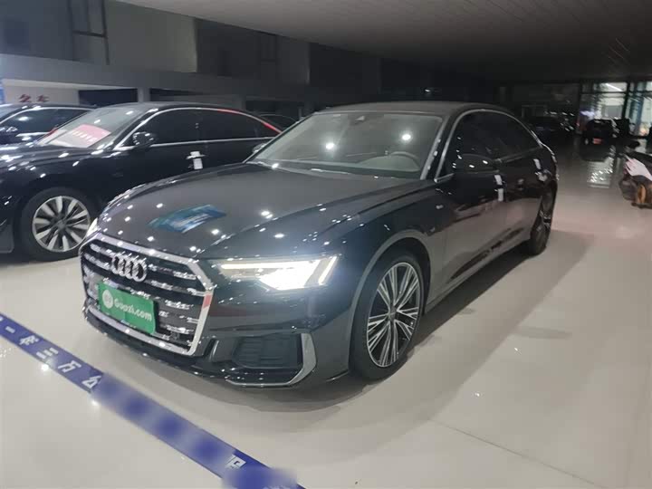 Фото 2 - Audi A6L