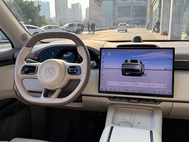 Фото 9 - Zeekr 7X