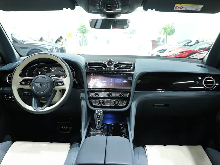 Фото 4 - Bentley Bentayga