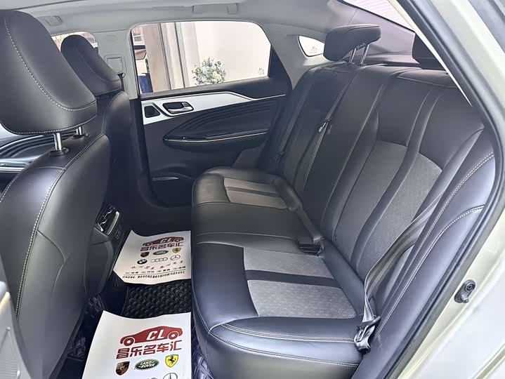 Фото 4 - GAC Aion S