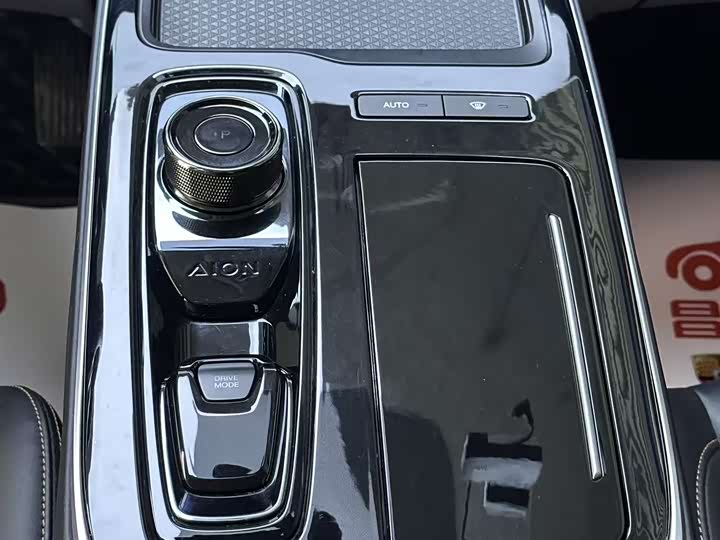 Фото 8 - GAC Aion S