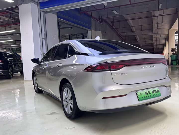 Фото 9 - GAC Aion S