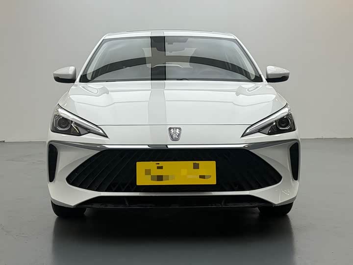 Фото 2 - Roewe i5