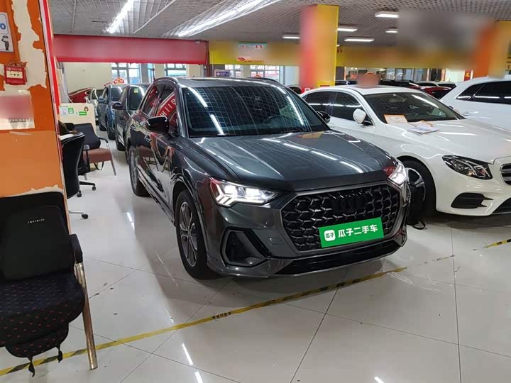 Фото 4 - Audi Q3