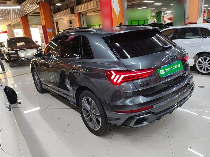 Фото 5 - Audi Q3