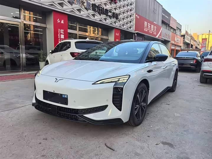 Фото 1 - Hongqi EH7