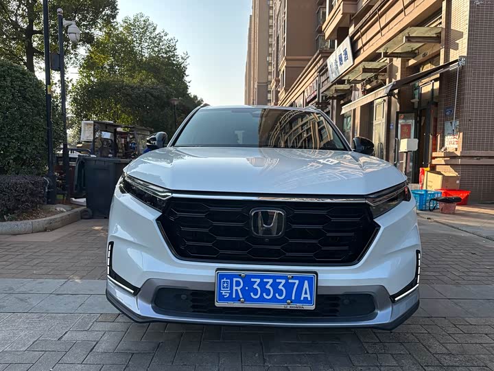 Фото 2 - Honda CR-V