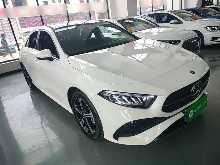 Фото 4 - Mercedes-Benz A-Class