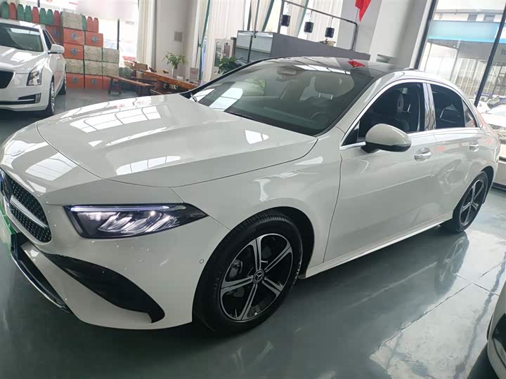 Фото 5 - Mercedes-Benz A-Class