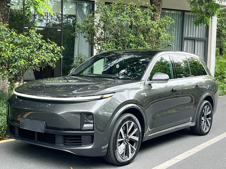 Фото 1 - LiXiang L8