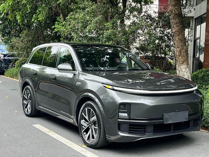 Фото 5 - LiXiang L8