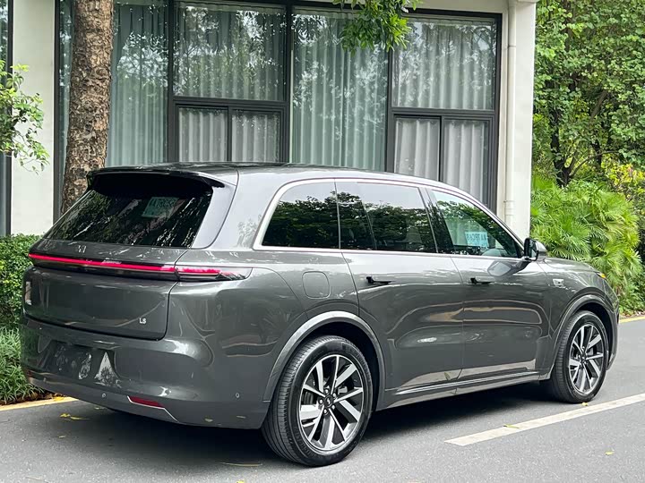 Фото 7 - LiXiang L8