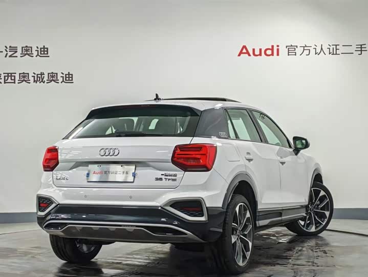 Фото 4 - Audi Q2L