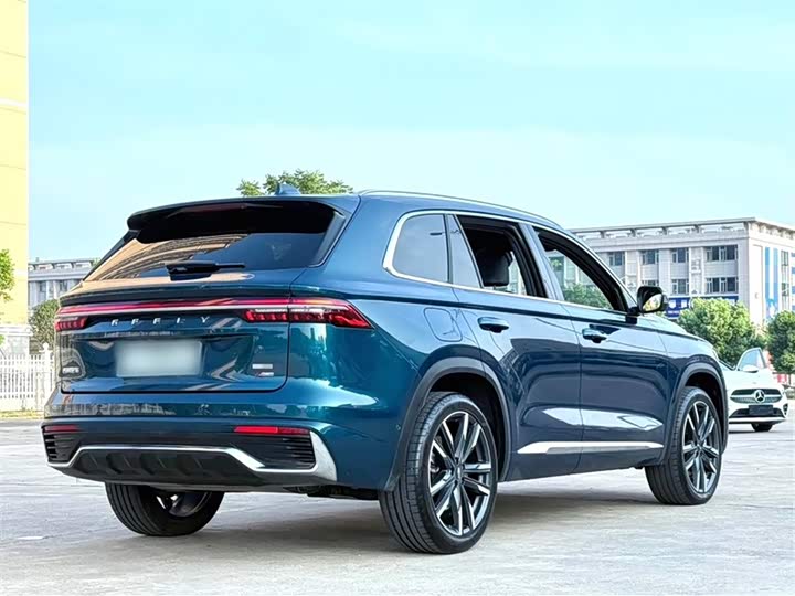 Фото 7 - Geely Monjaro