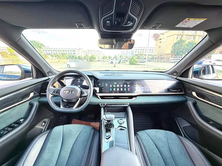 Фото 8 - Geely Monjaro