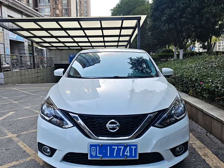 Фото 2 - Nissan Sylphy