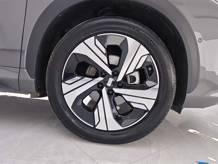 Фото 6 - Geely Galaxy E5