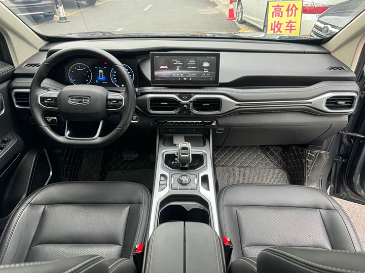 Фото 9 - Geely Okavango