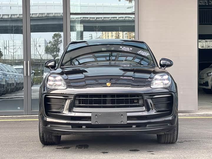Фото 2 - Porsche Macan
