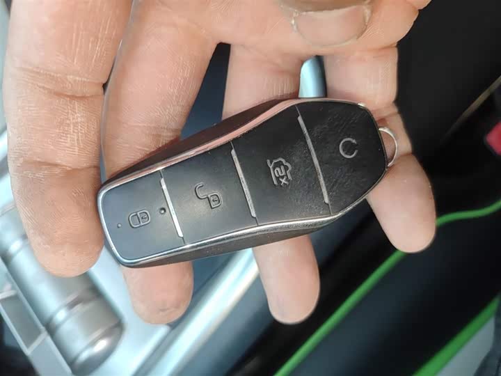 Фото 9 - BYD Dolphin