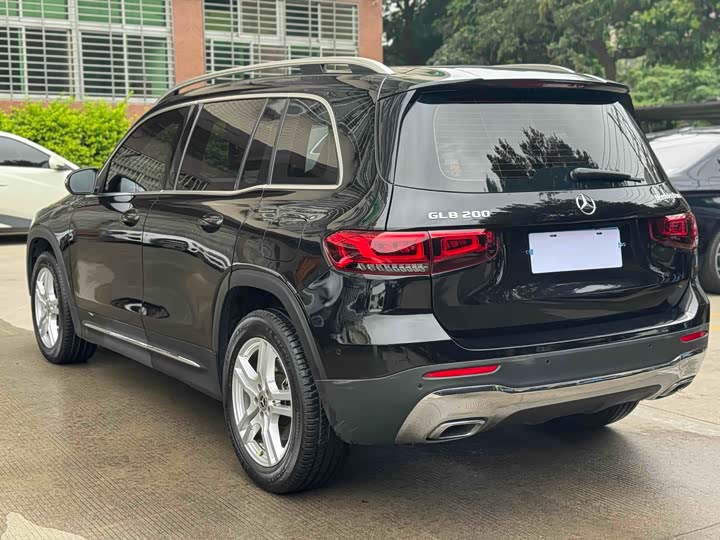 Фото 3 - Mercedes-Benz GLB-Class