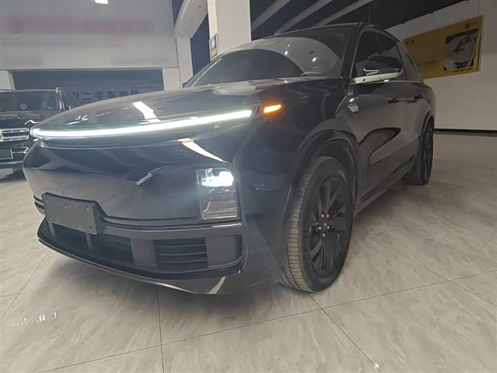 Фото 2 - LiXiang L8