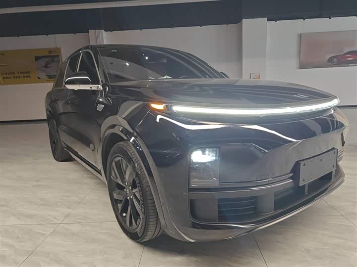 Фото 4 - LiXiang L8