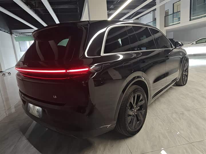 Фото 7 - LiXiang L8