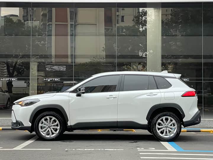 Фото 4 - Toyota Frontlander