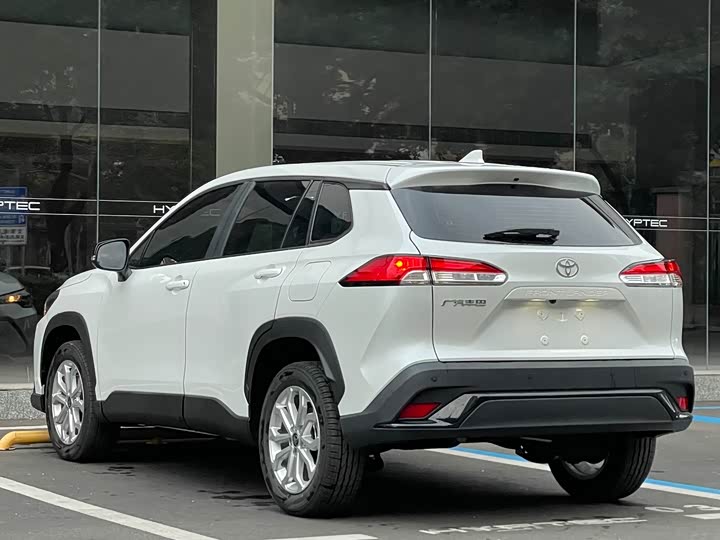 Фото 9 - Toyota Frontlander