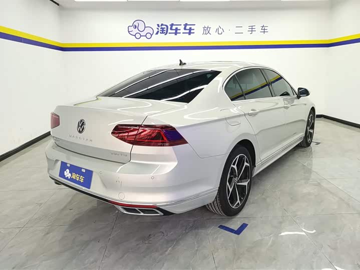 Фото 3 - Volkswagen Magotan