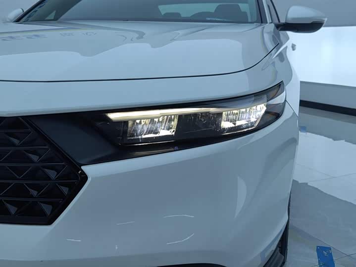 Фото 5 - Honda Accord