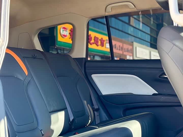 Фото 5 - Bestune NAT