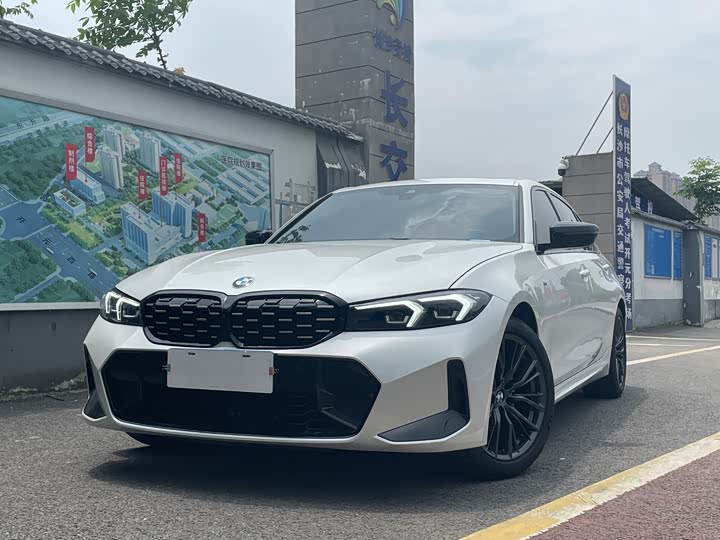 Фото 1 - BMW 3 Series