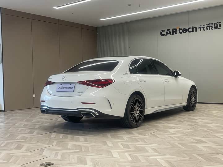 Фото 5 - Mercedes-Benz C-Class