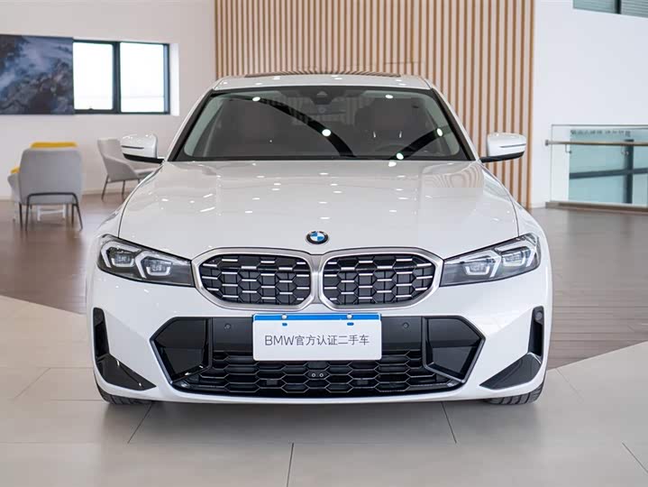 Фото 2 - BMW 3 Series