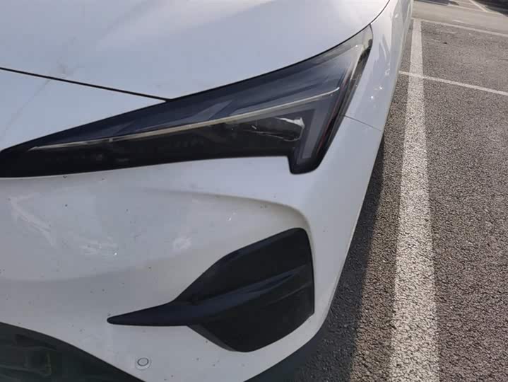 Фото 5 - BAIC Arcfox Alpha T5