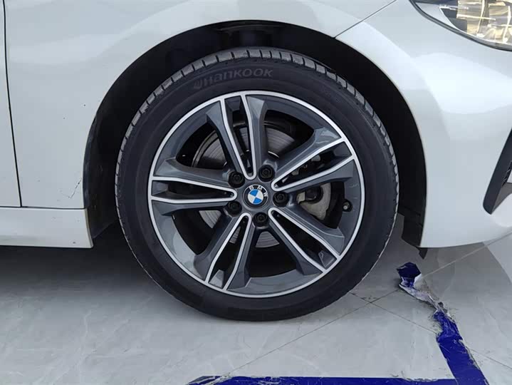 Фото 6 - BMW 1 Series