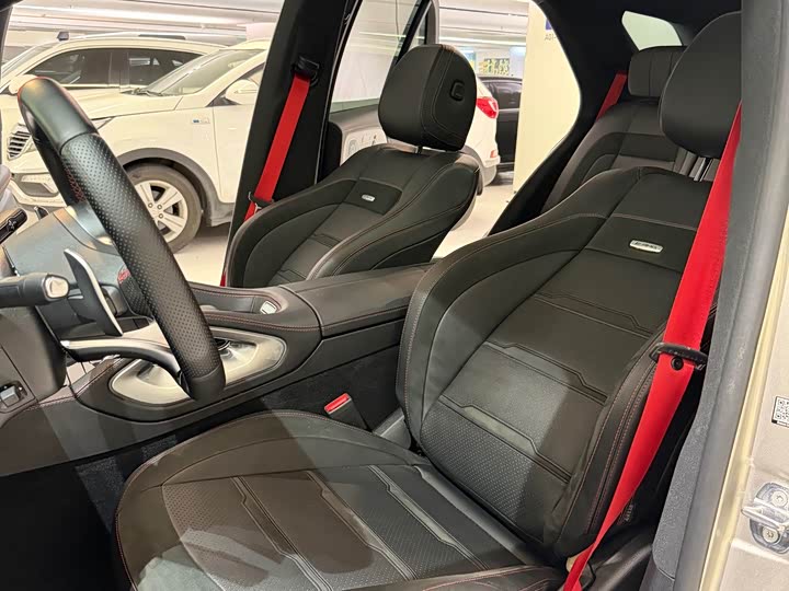 Фото 7 - Mercedes-Benz GLE-Class AMG