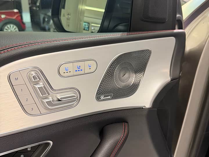 Фото 9 - Mercedes-Benz GLE-Class AMG