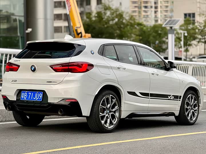 Фото 5 - BMW X2
