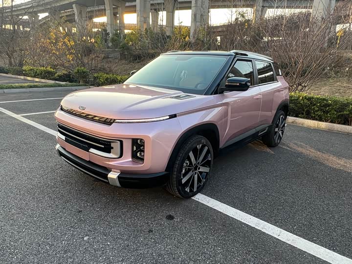 Фото 1 - Geely Icon