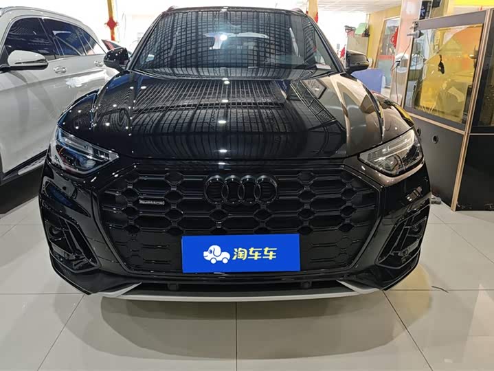 Фото 2 - Audi Q5L