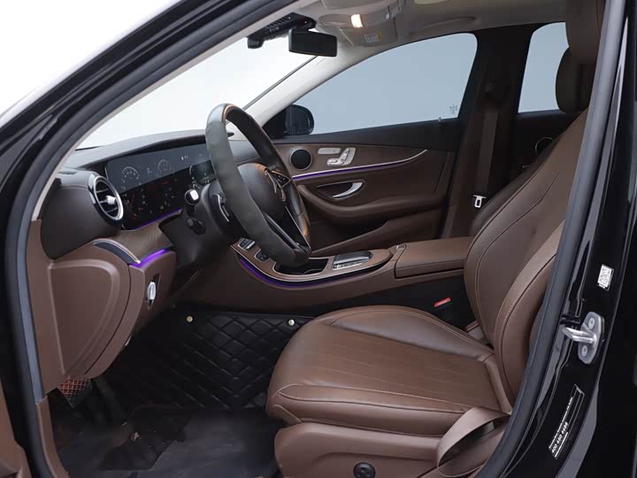 Фото 7 - Mercedes-Benz E-Class Hybrid