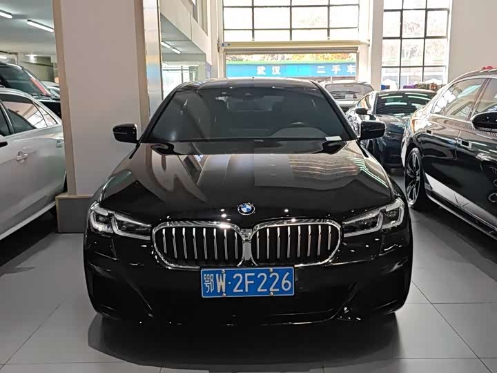 Фото 2 - BMW 5 Series